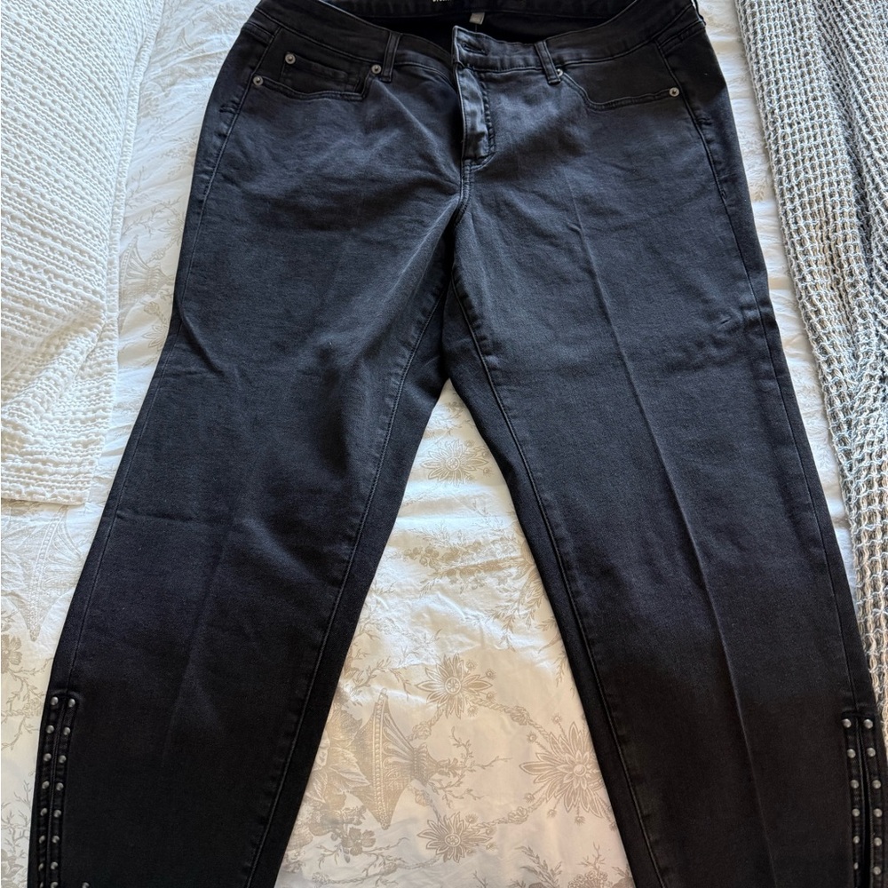 Torrid Women's Black Jeans with metal trim